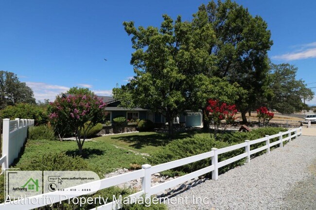 Building Photo - 3 br, 2 bath House - 22522 Riverview Drive