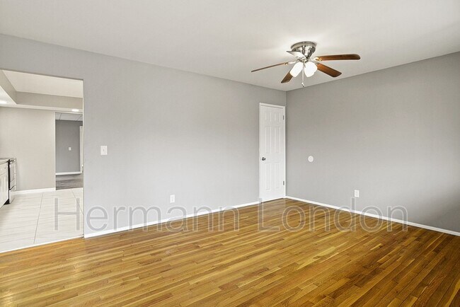 Building Photo - 7351 Caione Ct