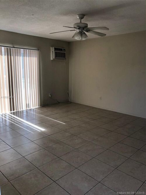 Foto del edificio - 2424 McKinley St
