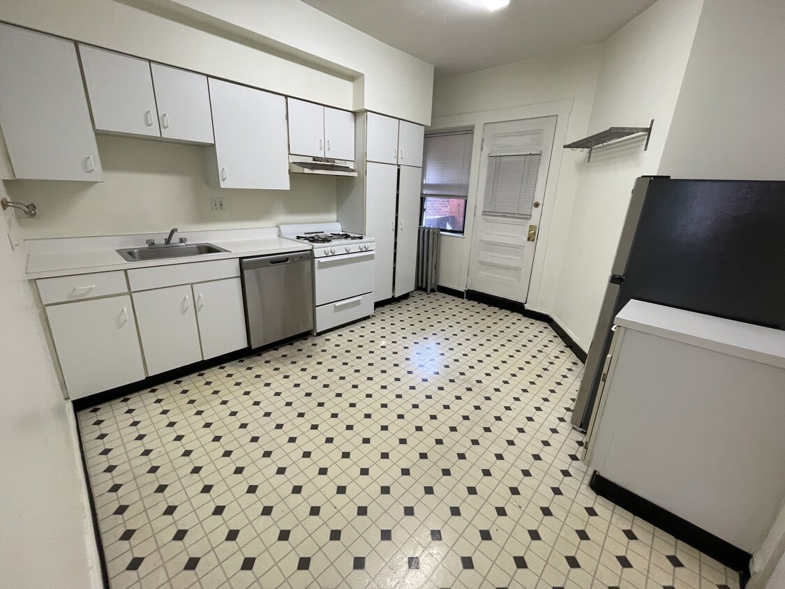 Foto principal - 123 Park St