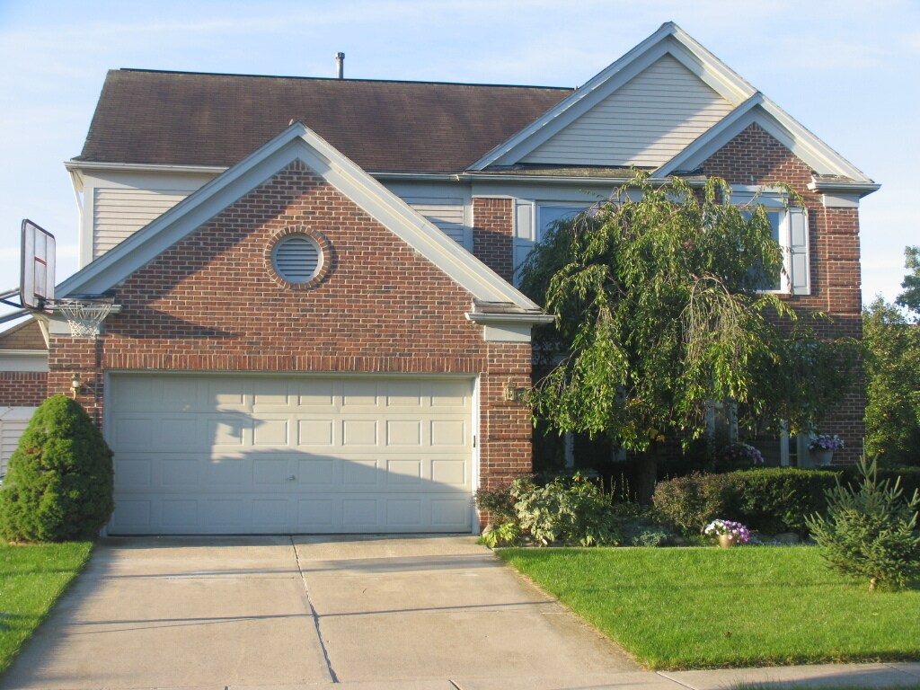45677 Radnor Rd, Canton, MI 48187 House Rental in Canton, MI