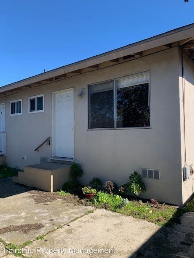 Primary Photo - 3298 Del Monte Blvd