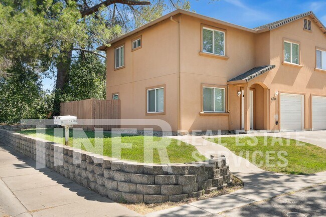 Foto del edificio - 5710 Cypress Ave