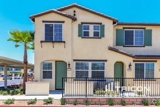 Building Photo - 24700 Tesoro Ct