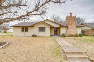 Building Photo - 1201 Juniper Ln