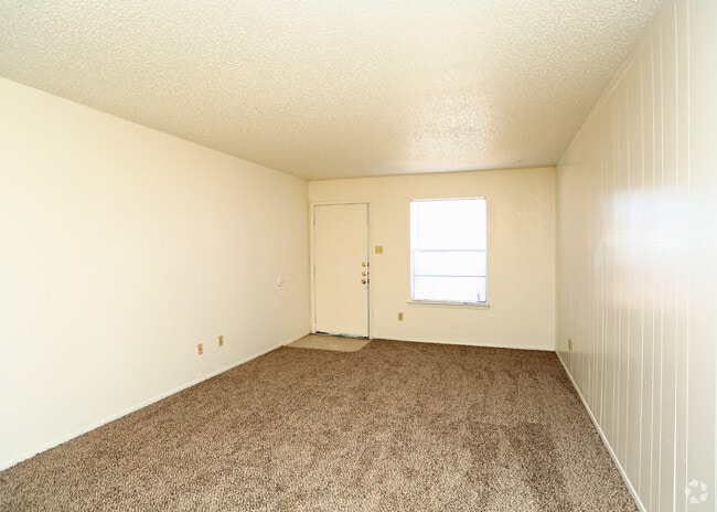 1BD,1BA - 621 SF - The Park