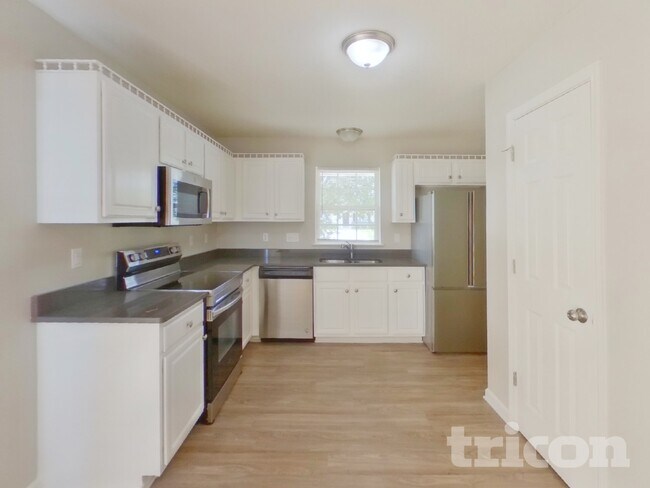 Foto del edificio - 1903 Duke Adam St