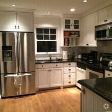 Building Photo - 687 Ocean Breeze