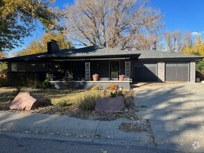 Building Photo - 3120 S Poplar St