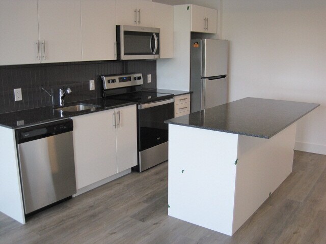 Photo du bâtiment - 26 Lowes Rd W