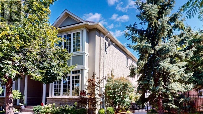 Building Photo - 3006 Richview Blvd