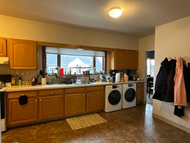 Foto del edificio - 325 Main St