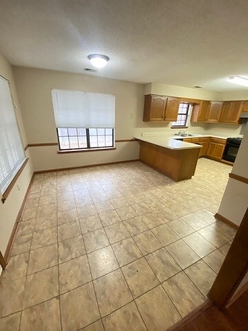 Building Photo - 6416 Baird Ln