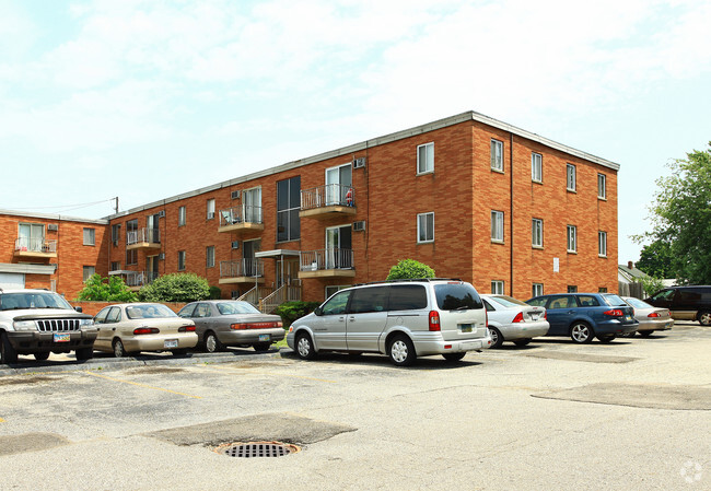 Building Photo - Highland Manor Apartments