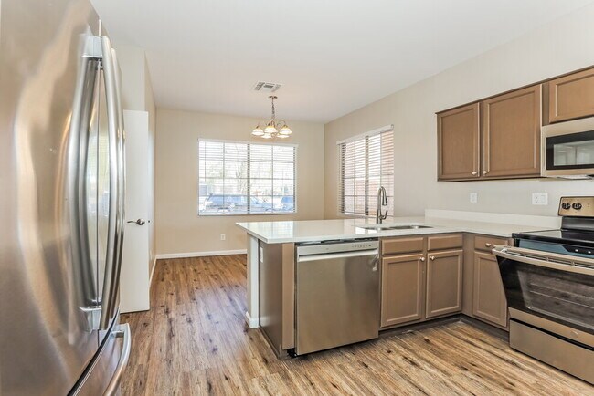 Foto del edificio - 12901 W Ash St