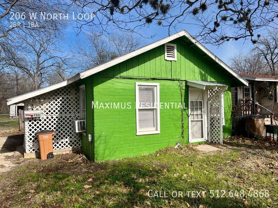 Foto principal - 206 W N Loop Blvd