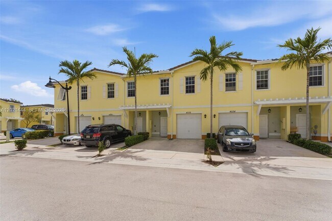 Building Photo - 4032 NW 11th St