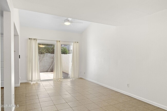Building Photo - 6013 N 79th St