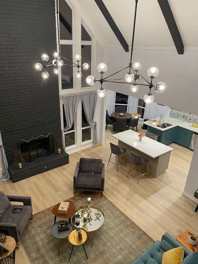 Foto del edificio - 18014 Vintage Wood Ln