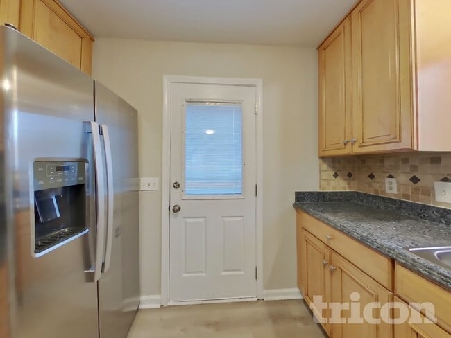 Building Photo - 426 Kinsey Blvd