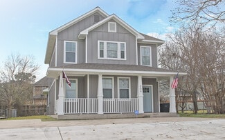 Building Photo - 306 Holik St