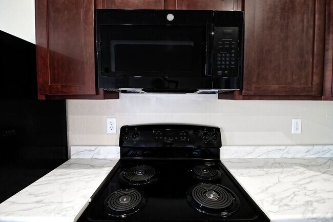 Foto del edificio - 1225 N 23rd St