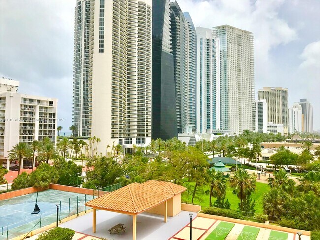 Foto del edificio - 210-174 174th St