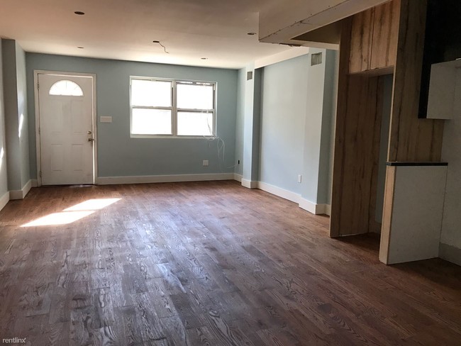 Building Photo - 1197 Greene Ave