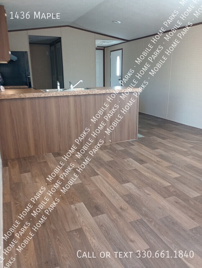 Foto del edificio - 1436 Maple-