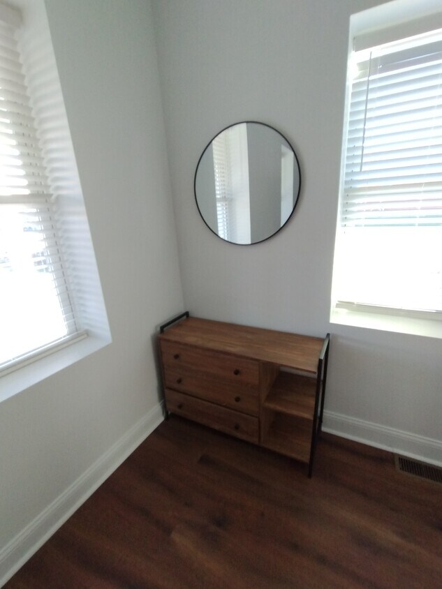 11 W Saint Joseph St, Perryville, MO 63775 House Rental in Perryville