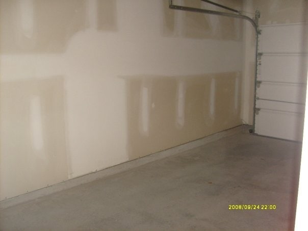 Foto del edificio - 1052 Crown Blvd