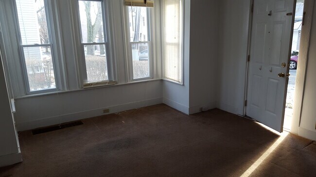 Foto del edificio - 29 Winchester Ave