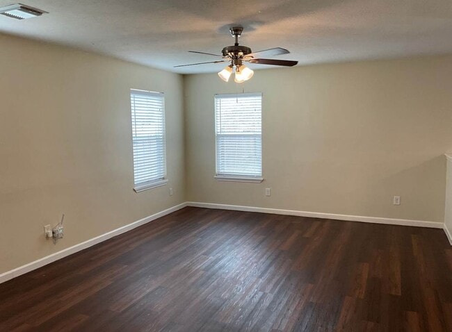 Building Photo - 13206 Ambrose Drive