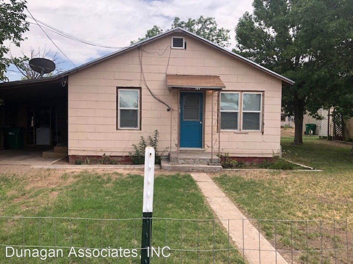 Primary Photo - 2 br, 1 bath House - 117 W. Cherry Lane