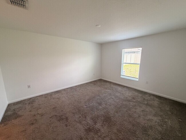 Foto del edificio - Single Family House Minutes to Davenport Posner Park Shopping Mall