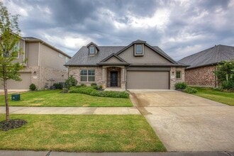 Building Photo - 2316 Tattler Trl