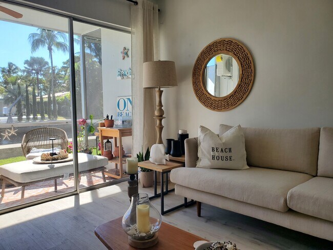 Foto del edificio - 13105 Ixora Ct