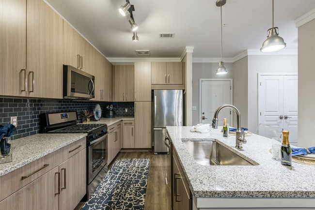 Building Photo - SYNC at Jonquil