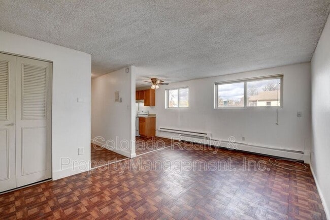 Building Photo - 10444 E 14th Ave