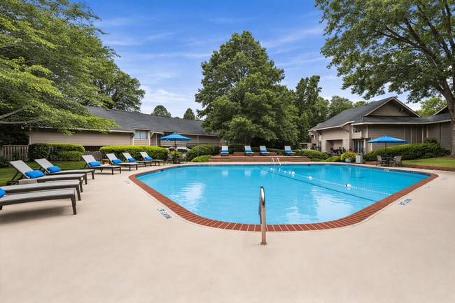 Building Photo - Aspen Pointe