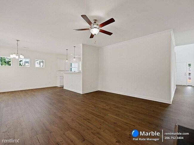 Foto del edificio - 6 br, 3 bath House - 7731 Sedgewick Ridge Rd