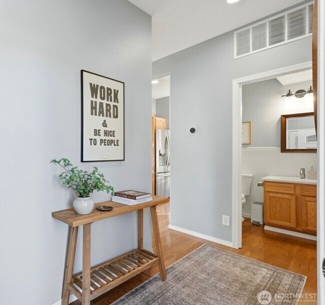 Building Photo - 20505 66th Dr NE