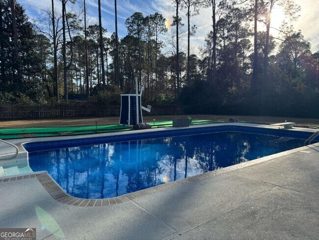 Foto del edificio - 204 S Edgewood Dr