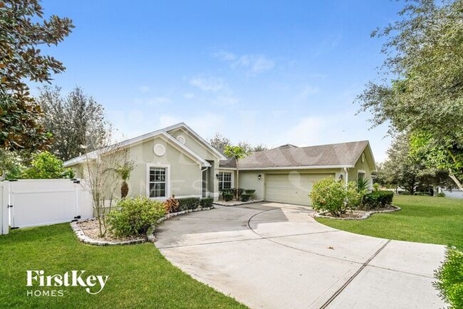 Building Photo - 2178 Chickadee Dr