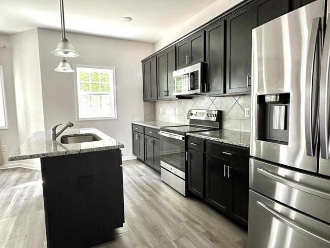 Building Photo - 3816 Briargate Ln