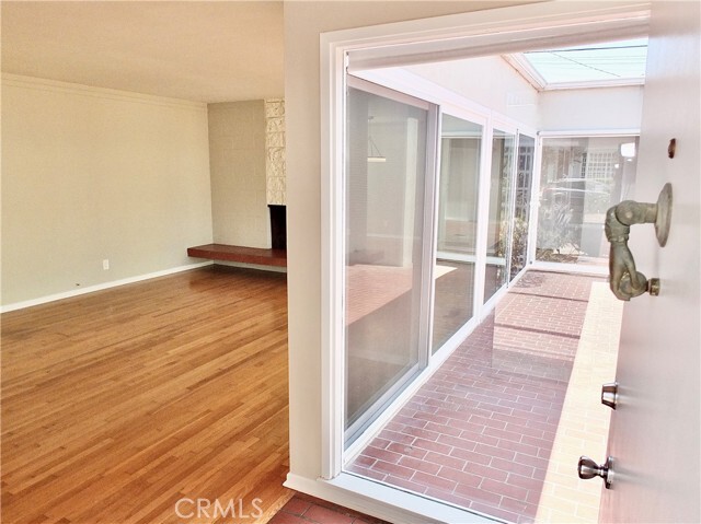 Building Photo - 617 Sandpiper Dr