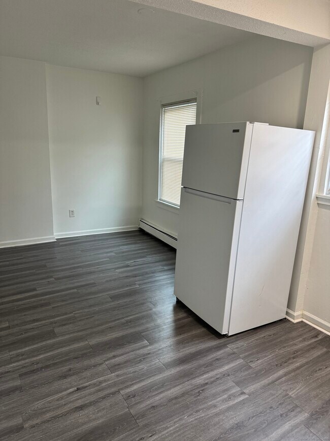 Foto del edificio - 666 Main St