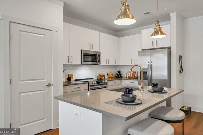 Foto del edificio - 300 Prominence Point Pkwy