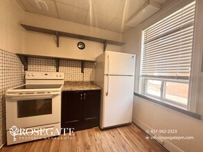 Building Photo - 47 Gowan St