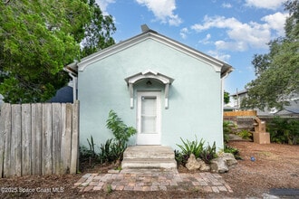Building Photo - 1467 Guava Ave